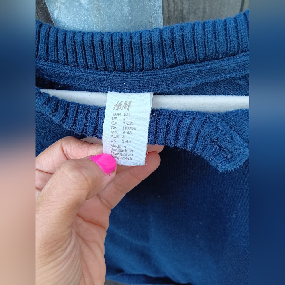 H&M boys knit sweater